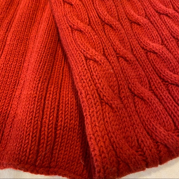 SOLD on D ❌ CLUB MONACO 100” long chunky deep red wool scarf - Picture 3 of 6